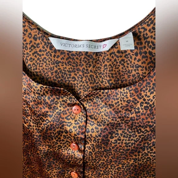 Victoria’s Secret | Medium Silky Animal Print Crop Top - Picture 3 of 5